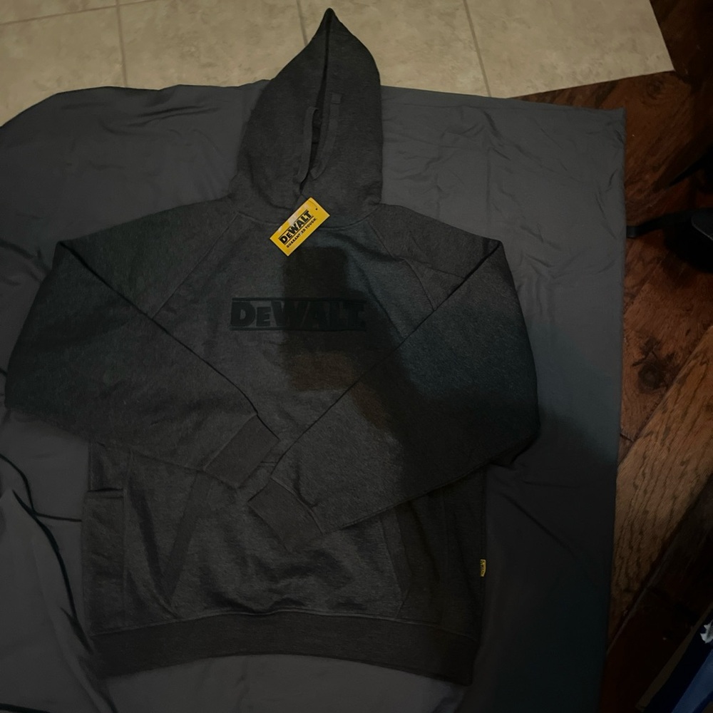 New: DEWALT Logan Large Charcoal Heavy-Duty Hooded Sweatshirt